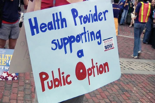 Sign at a healthcare rally in Maine 2009 // Credit: Blip.tv