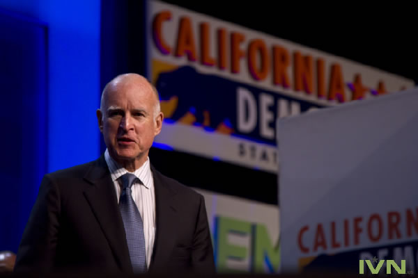 jerry_brown_cadem2012