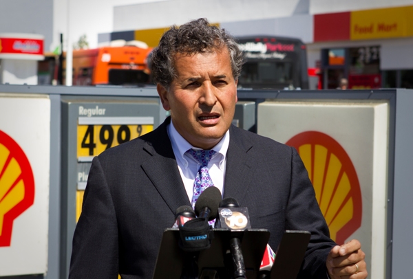 Senator Juan Vargas is outraged at gas prices